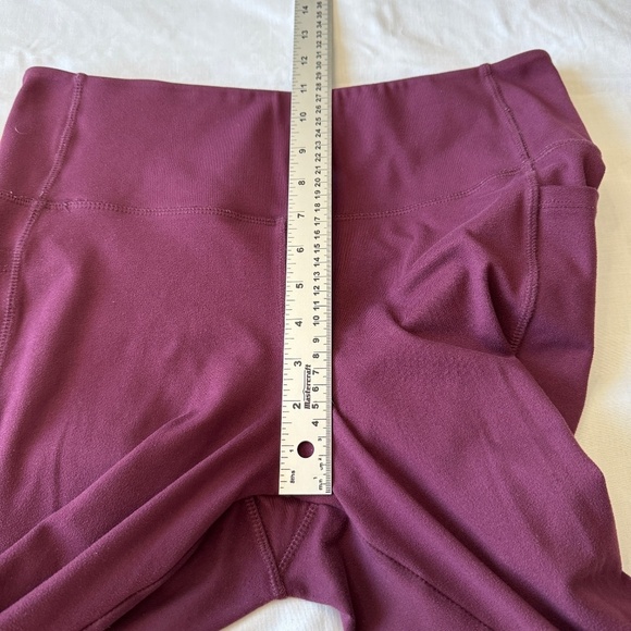 Danskin Women's Athletic‎ Yoga Legging Wine Large Athleisure Activewear Pants - Picture 10 of 13